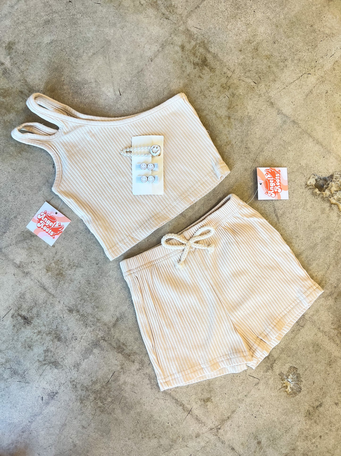 TWO PIECE CREAM SET